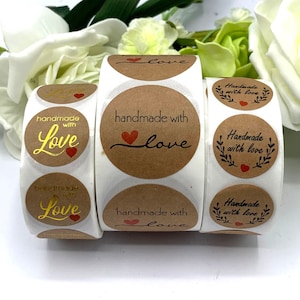 Autocollants faits main avec amour, autocollants ronds en papier kraft, 2,5 cm et 3,8 cm - touche finale pour un cadeau fait maison - 5 AUTOCOLLANTS
