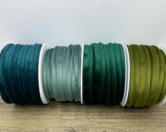 Cordoncino in velluto verde, nastro con inserto flangiato per cuscini, tende e tappezzeria - 7 mm