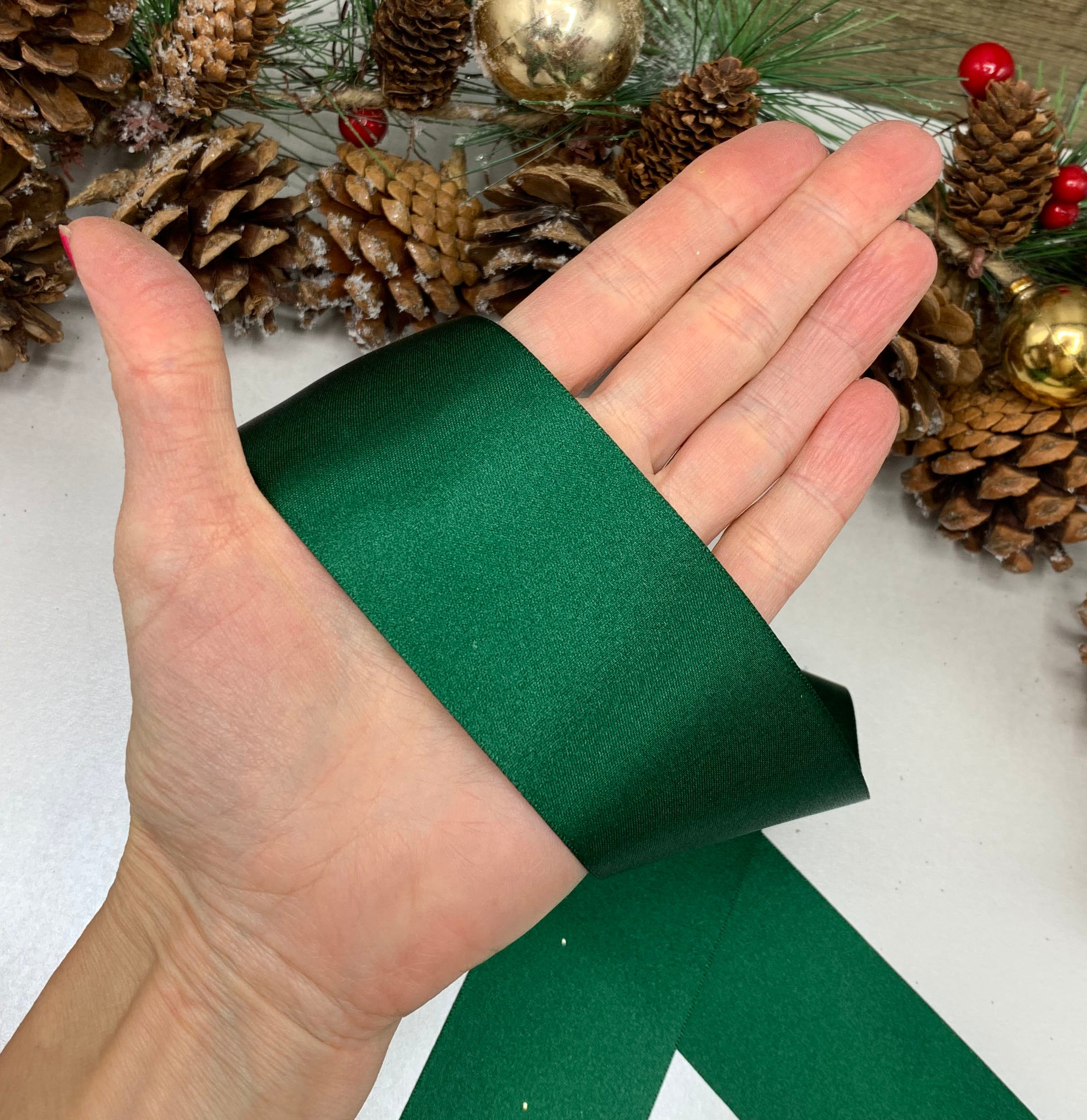 Green Ribbon, Evergreen Single-face Satin Ribbon 1 1/2 Inches Wide X 10  Yards, Schiff Ribbon, 393 