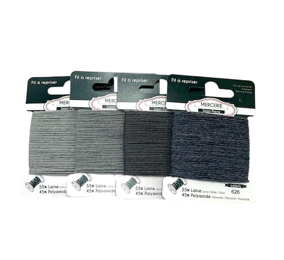 Grey darning wool, mending thread for knitwear, socks and accessories, 15m wool/polyamide