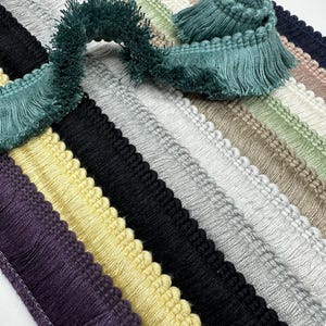 Dicke Pinselfransenborte für Polster und Kissen in 35 mm Breite