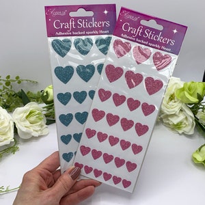 Adesivos de coração brilhantes para chá de bebê, adesivos de coração brilhantes azuis ou rosa para meninas e meninos, 30 por folha em 4 tamanhos