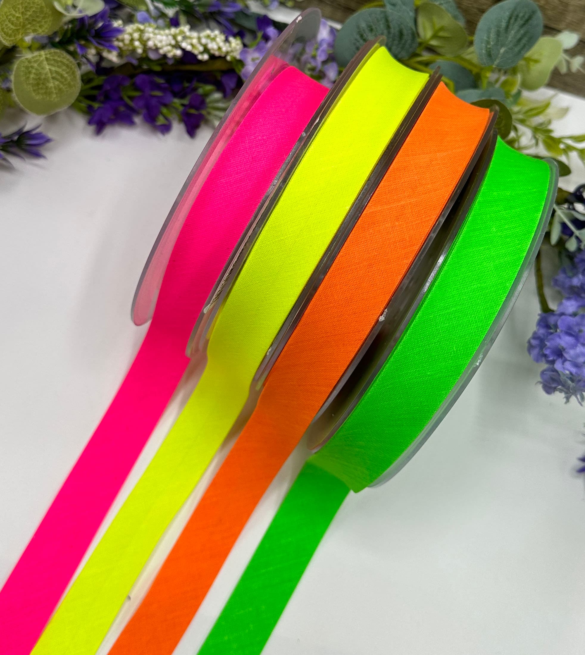 Neon! - Double Fold 1 cm Bias Binding Tape (yellow or pink)