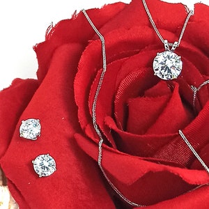 18ct Gold Lab Diamond Jewelry Diamond Pendant 8mm SOLID 18k White GOLD Diamond Necklace 18&quot; Diamond Solitaire Stud Earring Valentine  3.5ct