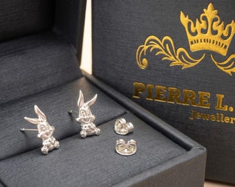 2000 Vintage Warner Bros Bugs Bunny Solid 18K White Gold Stud Earrings Fine Jewelry  6mm x 12mm
