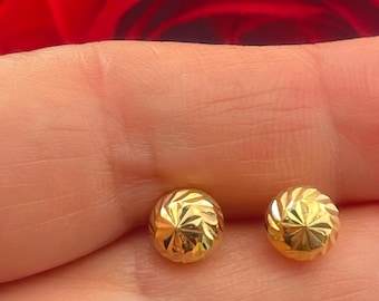 Solid 18K Gold Stud Earrings, Dainty Studs, Handmade 18kt Yellow Gold Jewelry for Women 7mm
