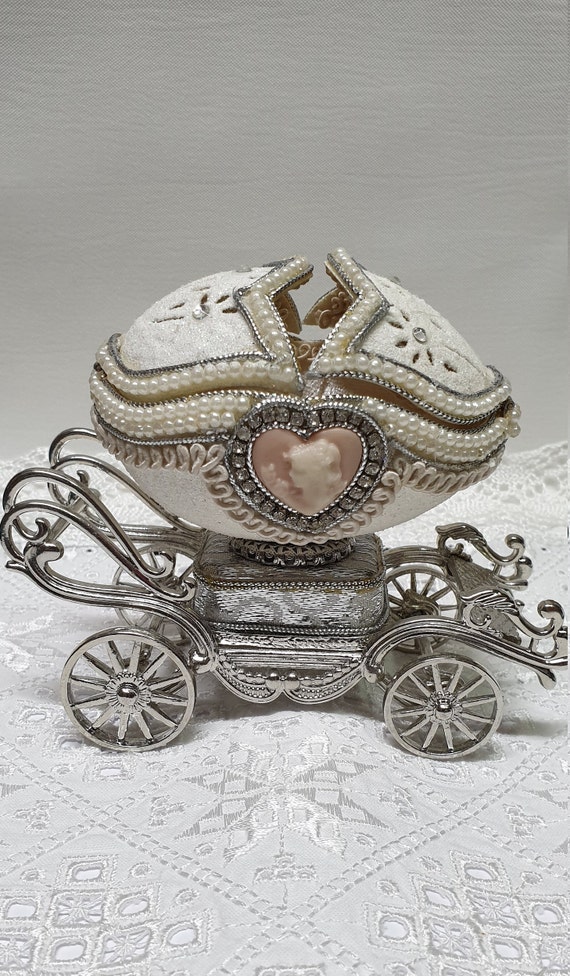 Faberge Egg style VINTAGE Trinket Music 1981 Fabergé Collector Item 5ct Cameo Jewelry Box NATURAL Egg Fabrege 40th Anniversary  40 Birthday