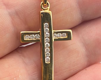 Solid 18kt GOLD Cross Natural Diamond Cross Pendant Diamond Cross Necklace Christian Crucifix Cross for Baptism Christening Confirmation 18k