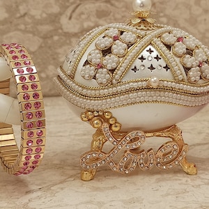Love Trinket Luxury Gift ONE OfA Kind Pearl Jewelry box Faberge Music Natural HANDCARVED Egg 900 Pearl Austrian Crystal Diamond Bracelet 24k