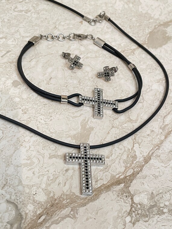 Limited Edition Diamond Christian Jewelry Set Silver Cross