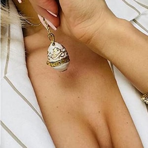 Luxury Faberge Egg Pendant Locket White Faberge Egg Necklace SET  24k GOLD Fabergé  Jewellery Austrian Crystal Handset + Gold White Bracelet