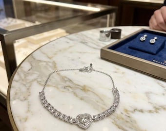 Bracciale a cuore fatto a mano con diamanti, vermeil in oro bianco 18 carati, diamanti certificati da 4,5 carati, creazione in laboratorio Moss di Pierre Lorenz