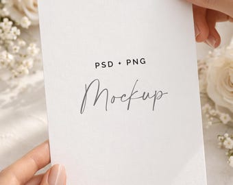 Makieta pustej karty z bliska: minimalistyczny szablon zaproszenia 5x7 (PSD i PNG)