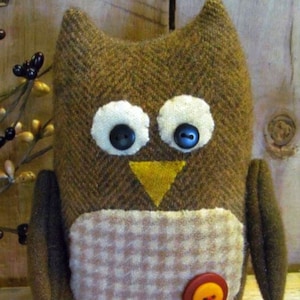 Hootie PATTERN to sew (not a finished product) by Cottonwood Creations