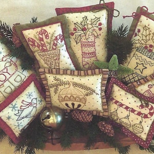 Scented Christmas Bowlies by Kathy Schmitz Needlework Pattern