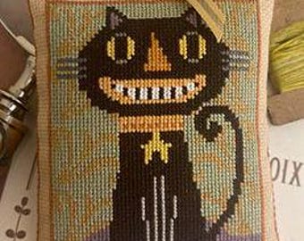 Halloween Cat by Twin Peak Primitives Counted Cross Stitch Pattern/Chart