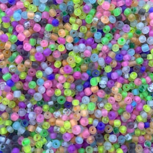 8/0 Glass Beads, Seed Beads, DIY Jewelry Making Supplies, Multicolored beads, Crafting Supplies, Bulk Beading Supplies, 450 grams per Pack