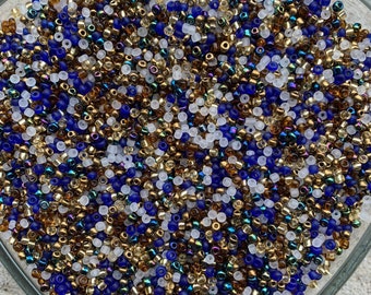 8/0 Glass Beads, Seed Beads, DIY Jewelry Making Supplies, Assorted Colors, Crafting Supplies, Bulk Beading Supplies, 450 grams per Pack