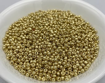 4mm Gold Or Silver Glass Beads, Seed Beads, DIY Jewelry Making Supplies,, Crafting Supplies, Bulk Beading Supplies, Size 6/0, 450g