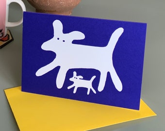 Carte Postale Deux chiens heureux courant ensemble