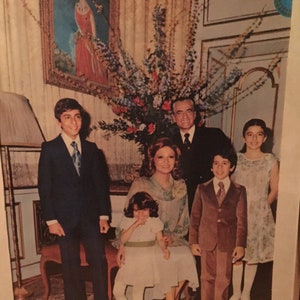Photograph historical - the last Shah and family portrait 14X17