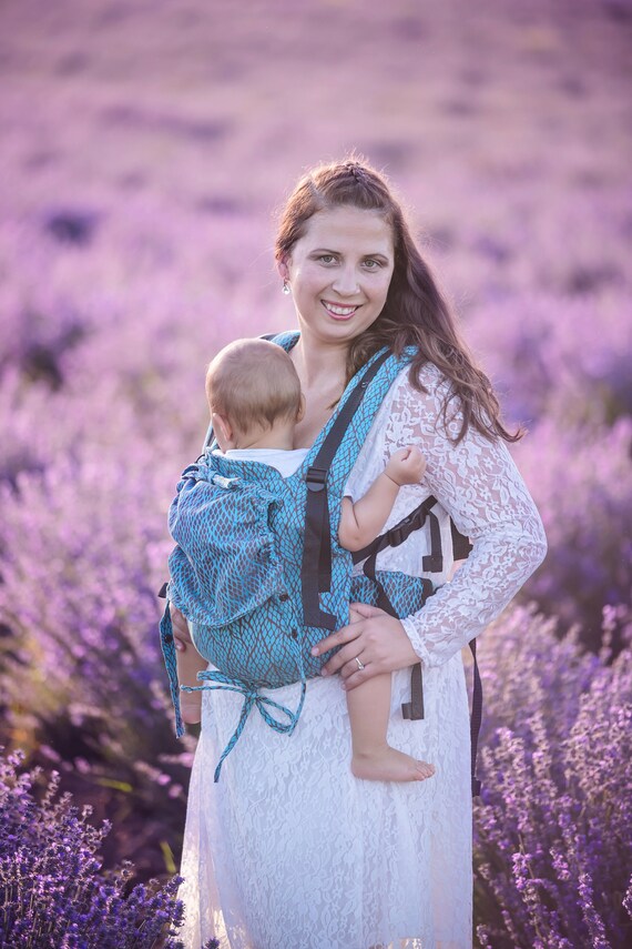 full buckle baby carrier