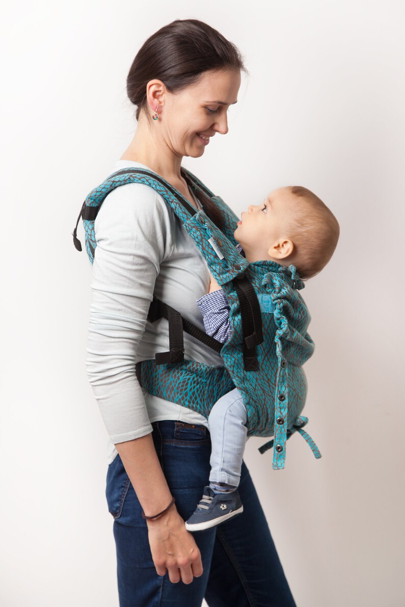 full buckle carrier