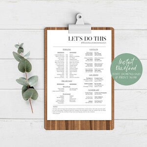 Puede incluir: Un portapapeles de madera contiene un programa de boda impreso con el texto "Let's Do This" y "#MCDONALDSWEDDING2021". El documento incluye cronogramas, contactos y listas de proveedores. Un c&iacute;rculo verde con el texto "Instant Download" est&aacute; a la derecha.