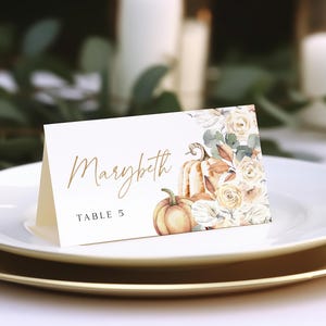 Fall Place Cards, Pumpkin Place card Template, Editable Place Cards, Escort Cards, Edit with TEMPLETT, WLP-TPU 7547