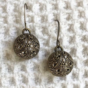 1900s Antique Twinkle Button Earrings-Vintage Earrings-Victorian Style-Button Jewelry-Unique Upcycled Repurposed Earrings-Gift for Her