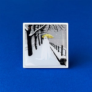Winter Ghost Pin [Offset Layer!]