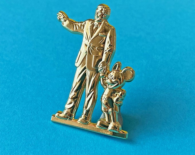 Partners Statue Pin