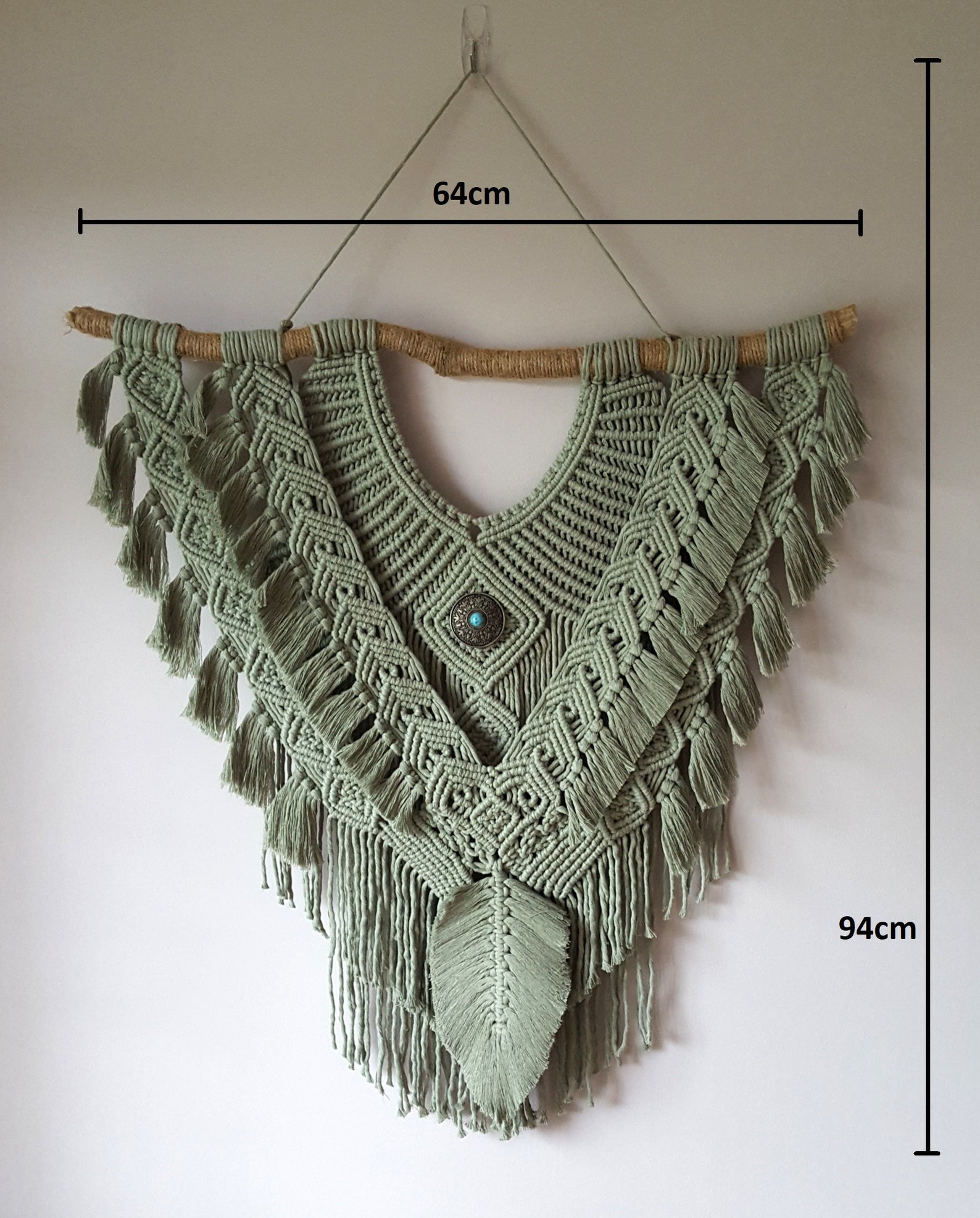 Large and Detailed Green Macrame Wall Hanging With Leaf Charm - Etsy