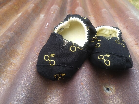 harry potter baby shoes