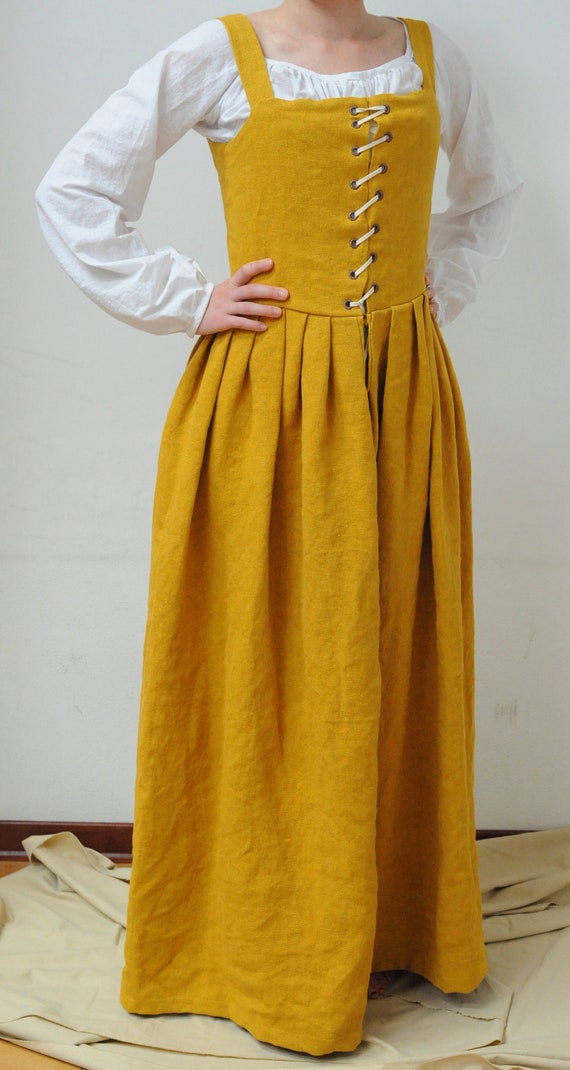 Disfraz medieval para mujer, vestido medieval hecho a mano, vestido de  terciopelo retro con adornos de encaje y mangas plisadas