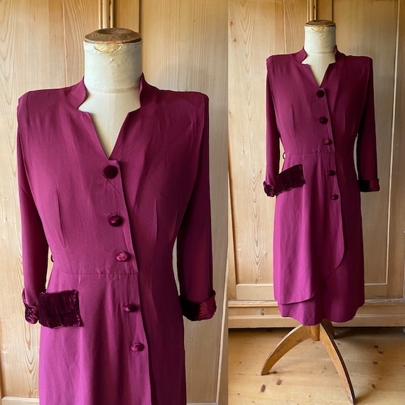 1940s Bordeaux rayon jersey and velvet dress