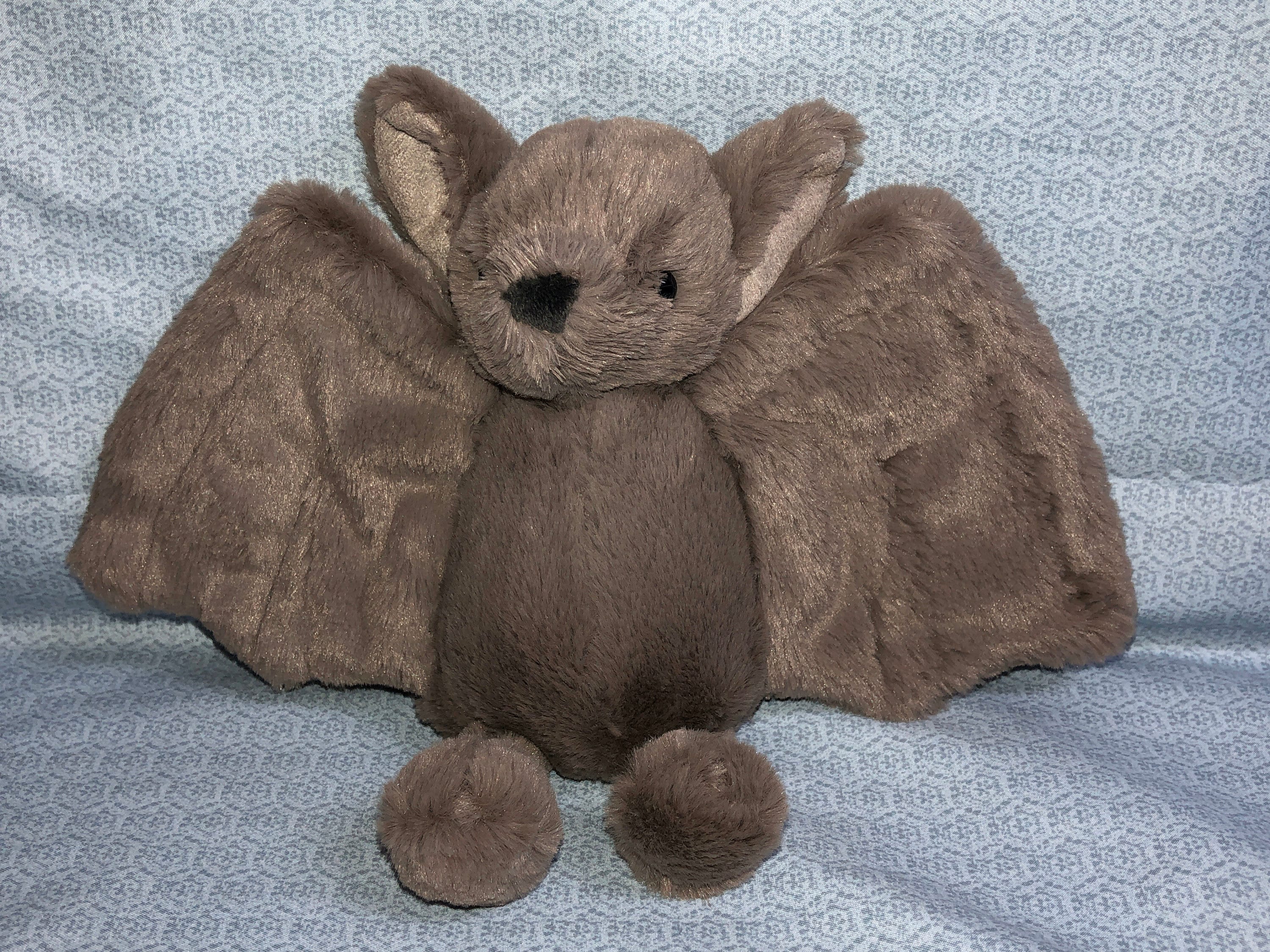 Jellycat Bashful Bat 7