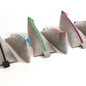 quadu pencil case – pencil case made of wool felt beige mottled, zipper in 16 colors