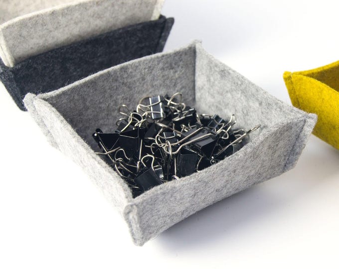 Felt bowl, handmade storage bowl, key tray, sustainable decoration, minimalist