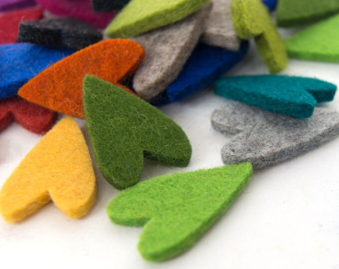 Felt hearts, colorful, 25 pieces, 30 mm
