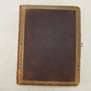 Antique Victorian Photo Album with no photos, empty, holds cabinet cards and CDVs (C6)