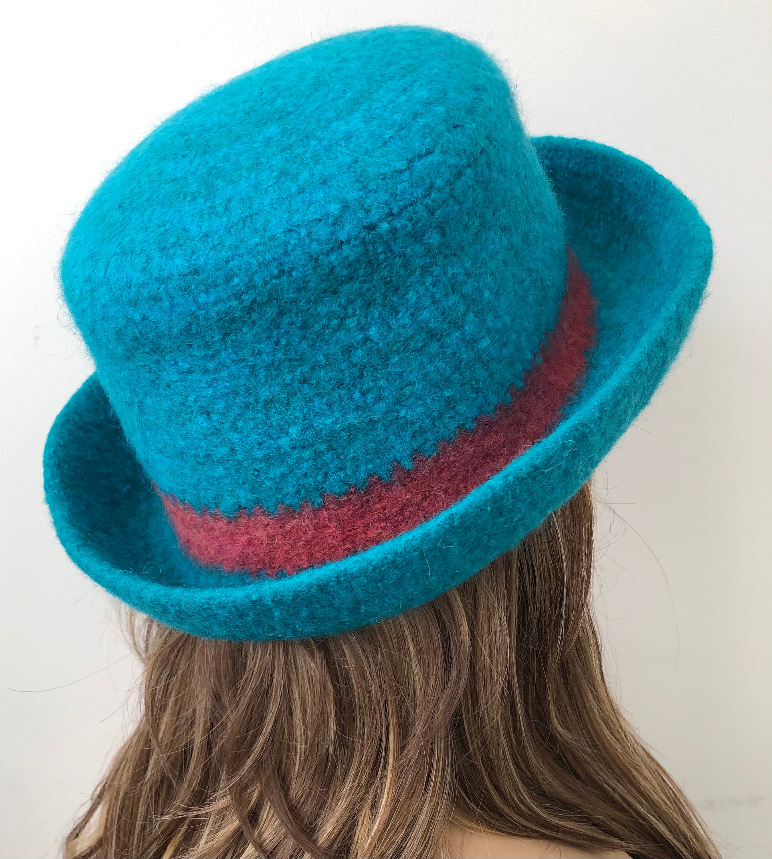 Bright Turquoise Wool Felted Cloche Hat: Wide Brim Coral  display picture 1