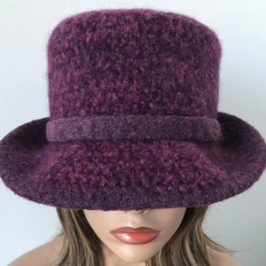 Winter Wool Bucket Hat, Felted Wool Hat, Colorful Felted Hat, Women&#39;s Felted Hat, Wool Cloche Hat