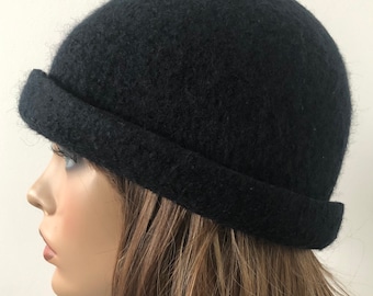 Black Felted Wool Handmade Beanie: Unisex Winter Skull Cap Beanie