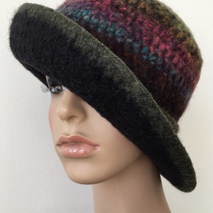 Black Felted Wool Cloche Hat with 3&quot; Wide Brim, Women&#39;s Stylish Winter Hat, Handmade in your size