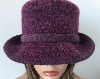 Cloche en laine Tweed prune violette, chapeau seau en laine, chapeau en laine feutrée, chapeau d’hiver chaud pour femmes, taille 22,5 « jusqu’à 23 » prêt à expédier