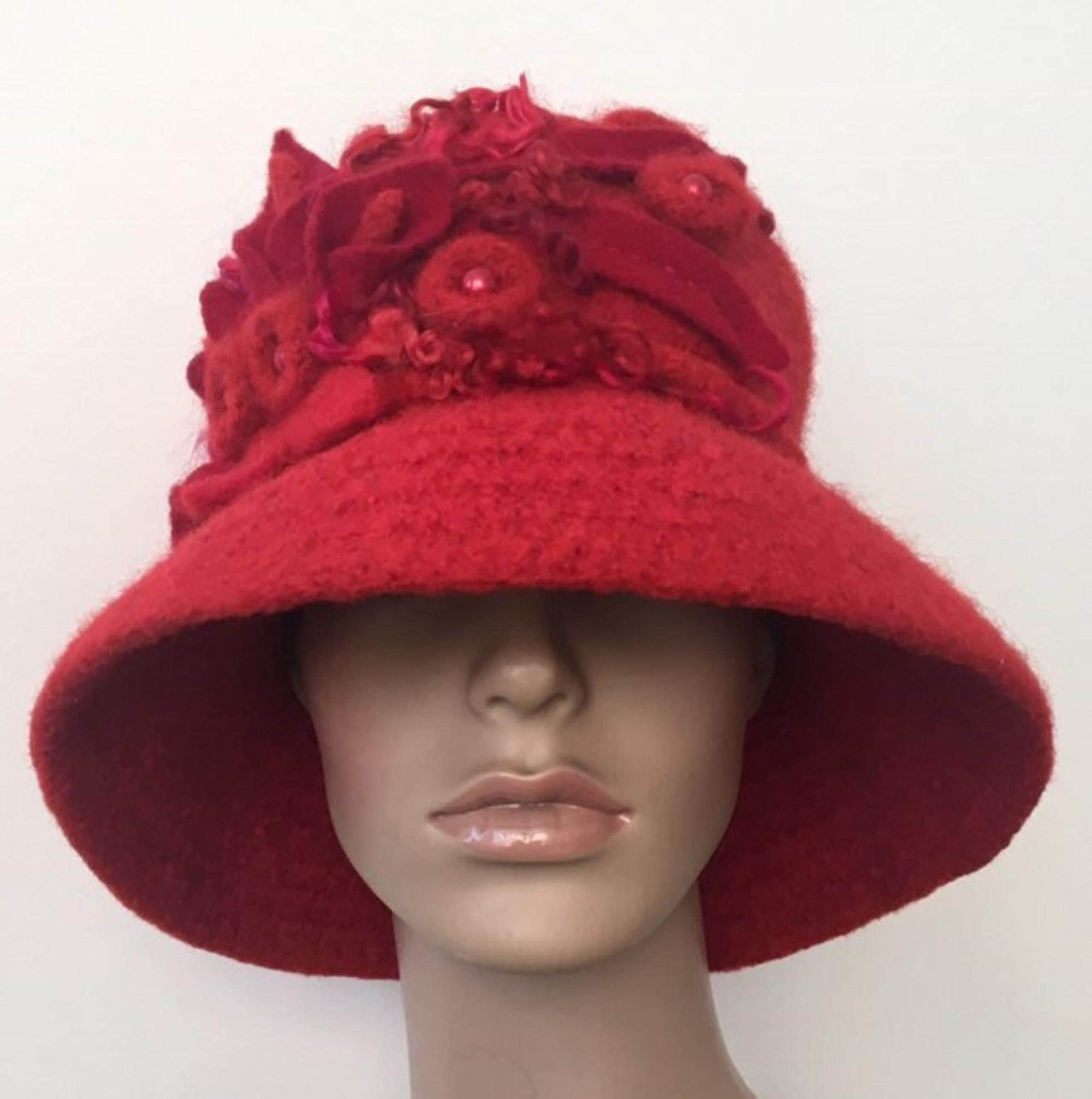 Platania Italy Ladies Red‎ Wool Felt Cloche Hat Vintage Big Flower Downton Abbey Womens red cloche winter felt hat. 1920s style Hat. Downton  main image 4