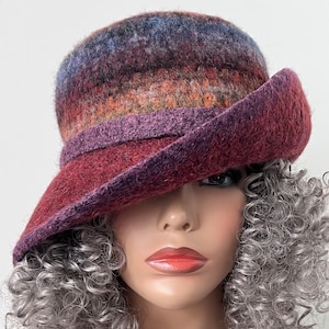 Wool Cloche Hat with Wide Brim, Women Felted Wool Hat, Winter Felted Hat, Stylish Winter Hat