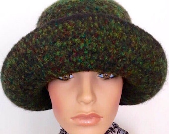 Green Flapper Hat, 1920's Cloche Hat, Art Deco Hat, Downton Abby Hat, Felted Wool Hat, Ladies Felt Flapper Hat