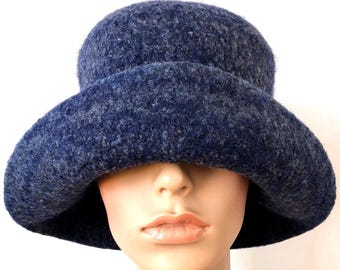 Sombrero cloche de lana afieltrada de tweed hecho a mano: Sombrero de invierno gris oscuro y azul